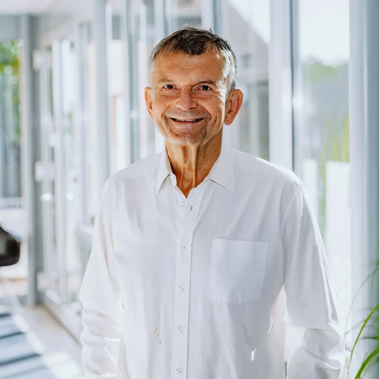 Dr. R. Kammerer